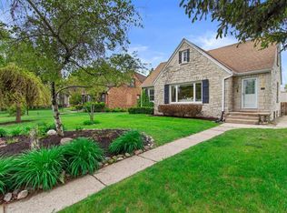 3237 S 44th St, Milwaukee, WI 53219