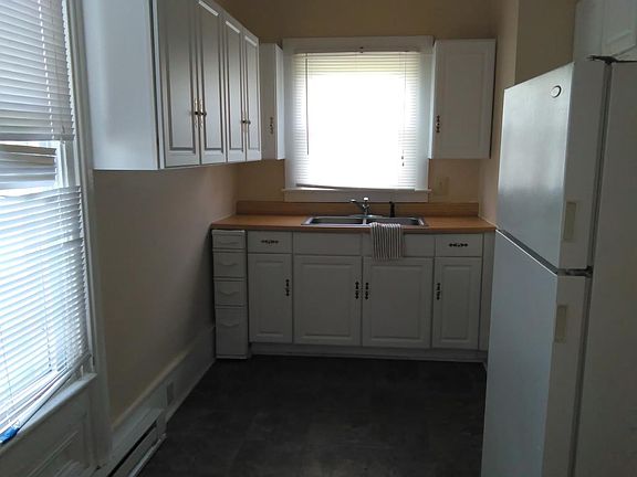 2nd image of 29154 S Main St APT 1
