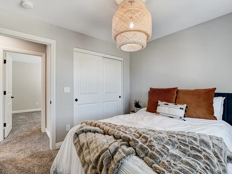 10233 Gibson Isle Dr — Photo 35