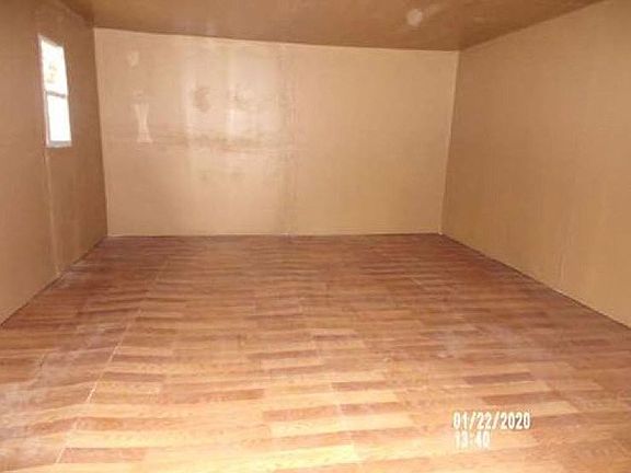 2nd image of 105 Linda Cir