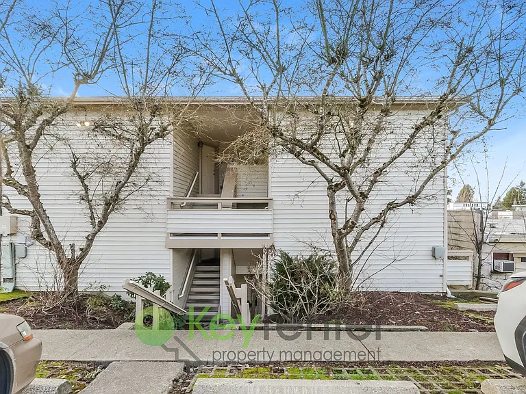 6042 Fauntleroy Way SW — Photo 21
