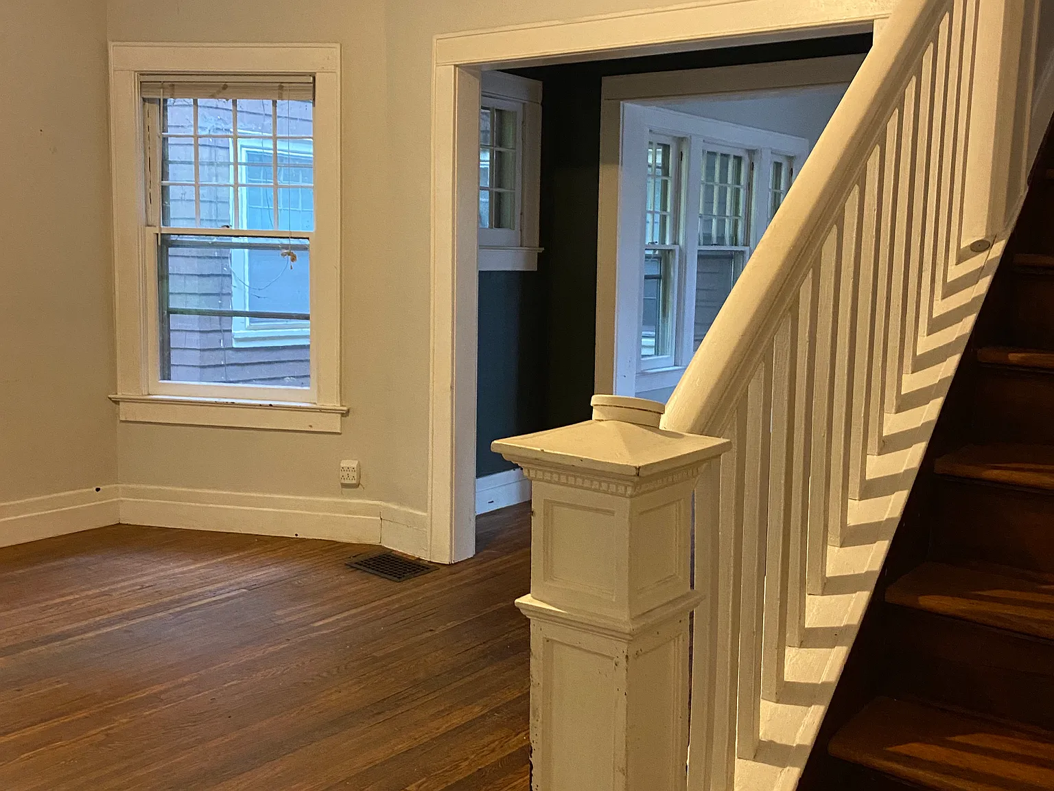 3 bed, 1800 sqft, $1,975 — Photo 1