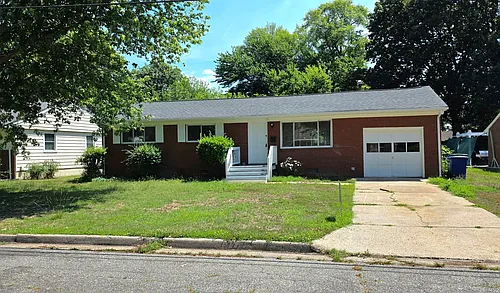 87 Kendall Dr Photo 1