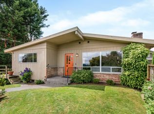 10619 Sand Point Way NE, Seattle, WA 98125