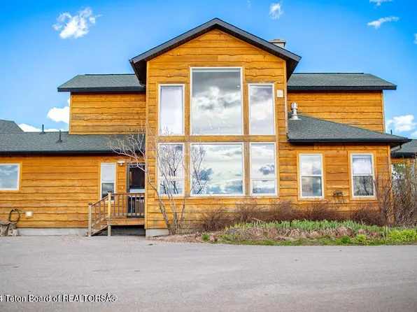 670 N Sprague Creek Dr, Fairview, WY 83119