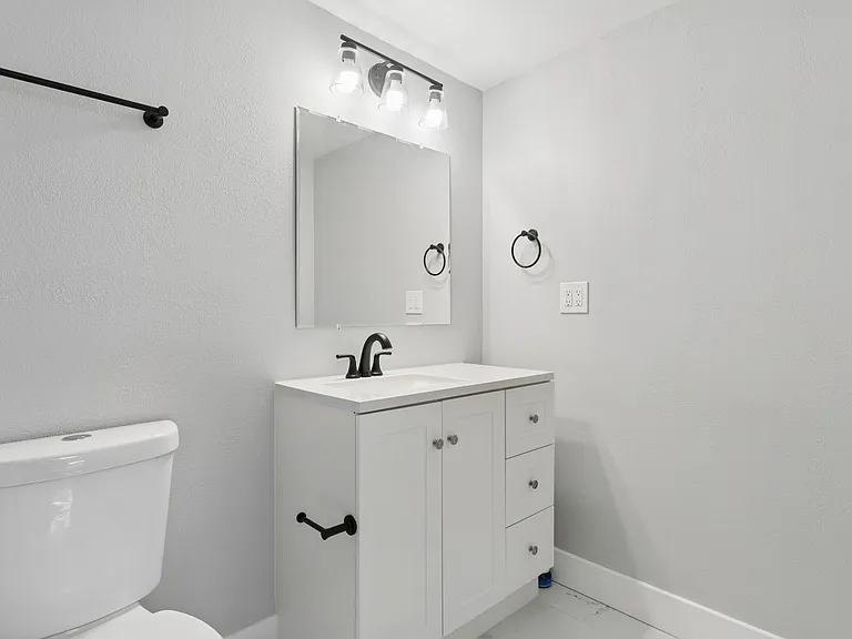4519 Venetian Blvd NE #1 — Photo 12