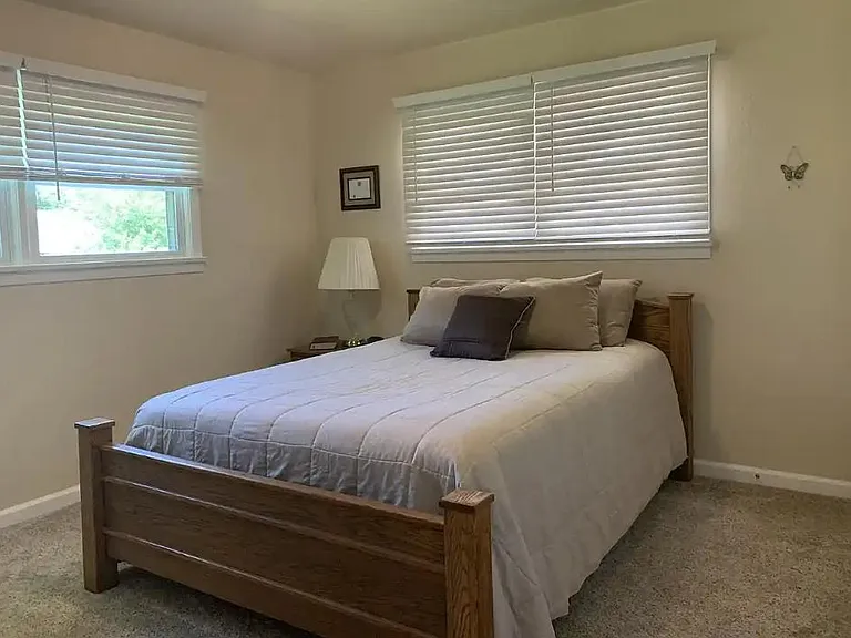 1806 Ramona Dr — Photo 14