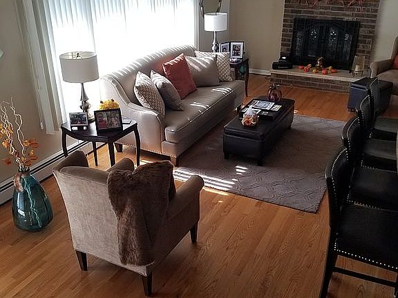 Main Room - Seating Area