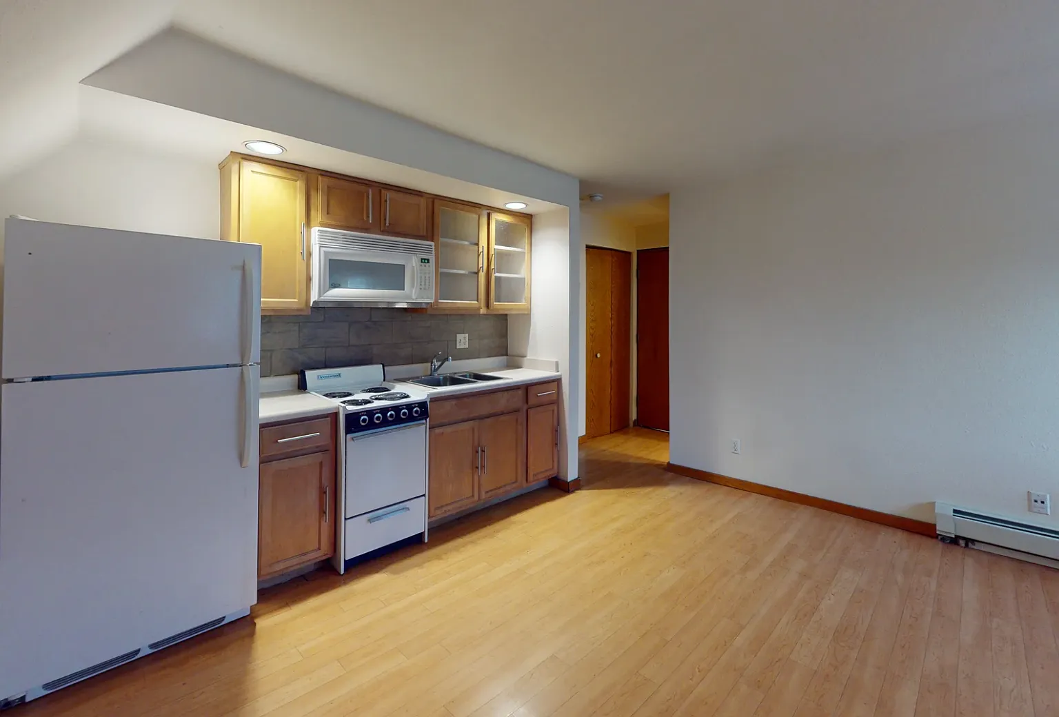 10 Langdon Street - K — Photo 1