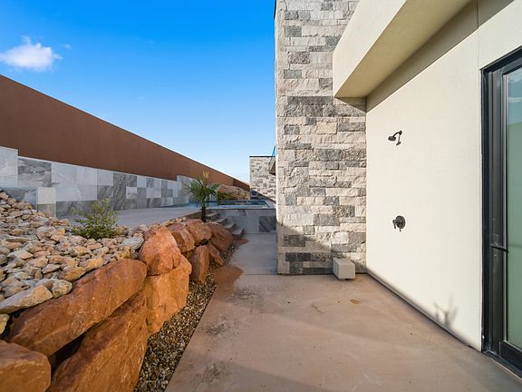 5th image of 3272 S Cottontail Way
