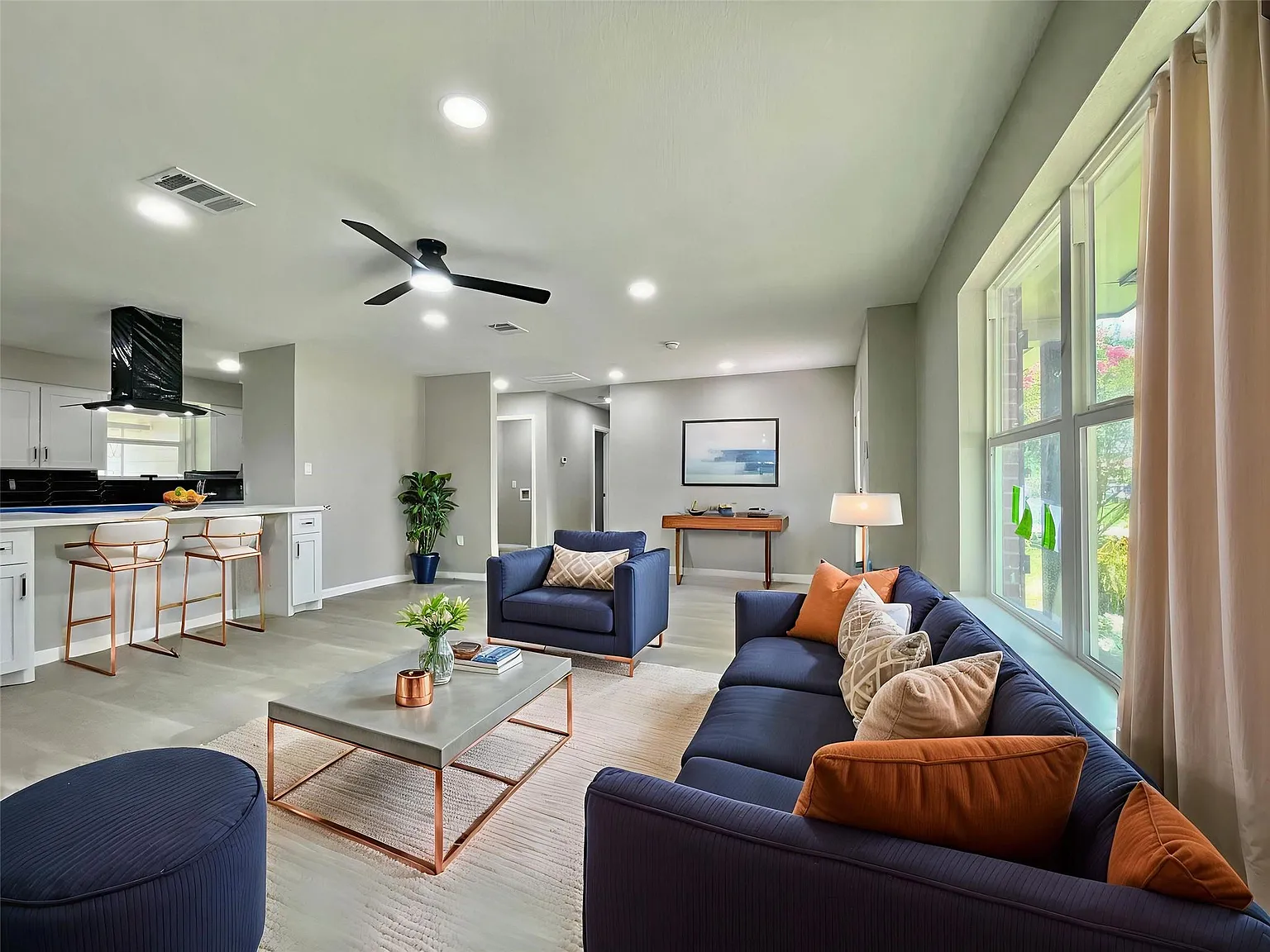3 bed, 2.5 bath, 1395 sqft, $2,200 — Photo 2