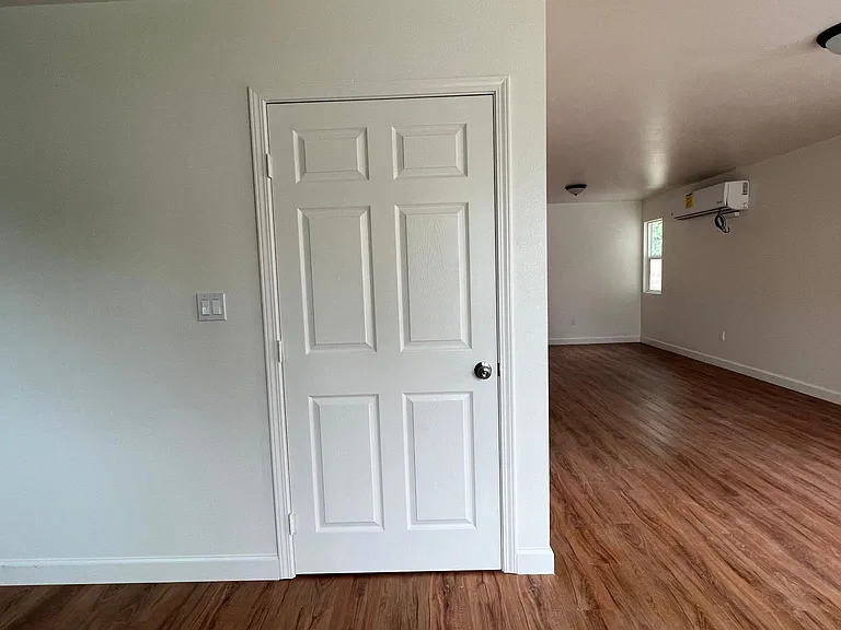 6827 San Luis St #1/2 — Photo 6