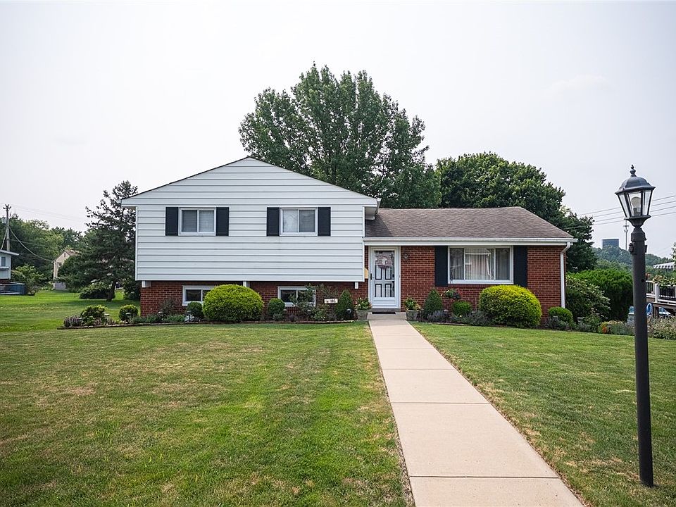 1st image of 105 Viennese Dr