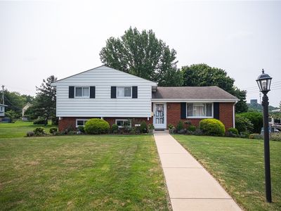 105 Viennese Dr, Pittsburgh, PA, 15209