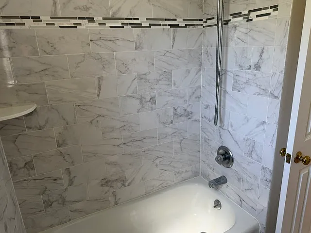 1 bed, 750 sqft, $2,200 — Photo 3