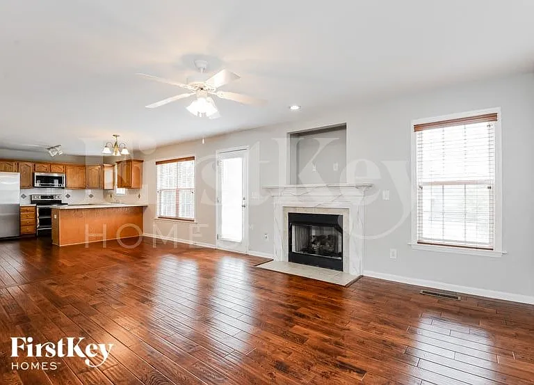 6698 Knob Hill Ct — Photo 6