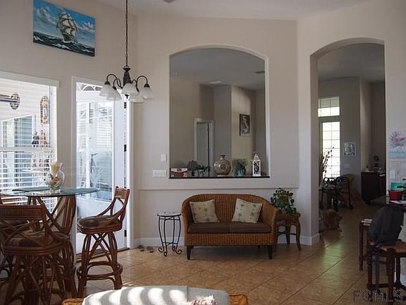 5th image of 18 Ethan Allen Dr