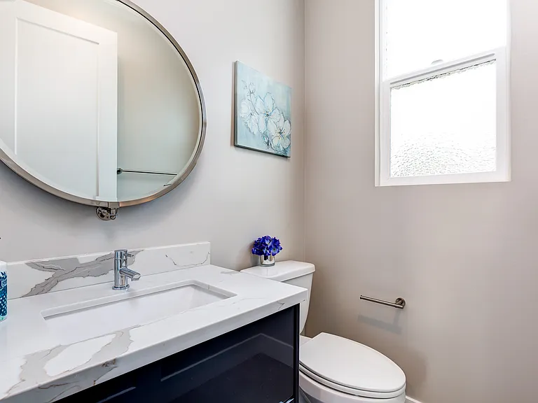 2068 Maple Ave #C — Photo 3