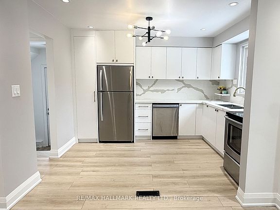 4th image of 103 Guthrie Cres