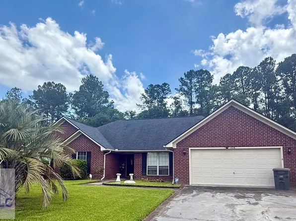 426 Deloach Dr, Hinesville, GA 31313