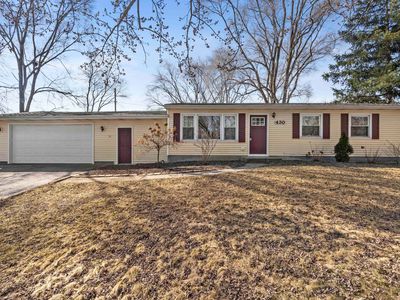 430 Pembroke Rd, Valparaiso, IN, 46385