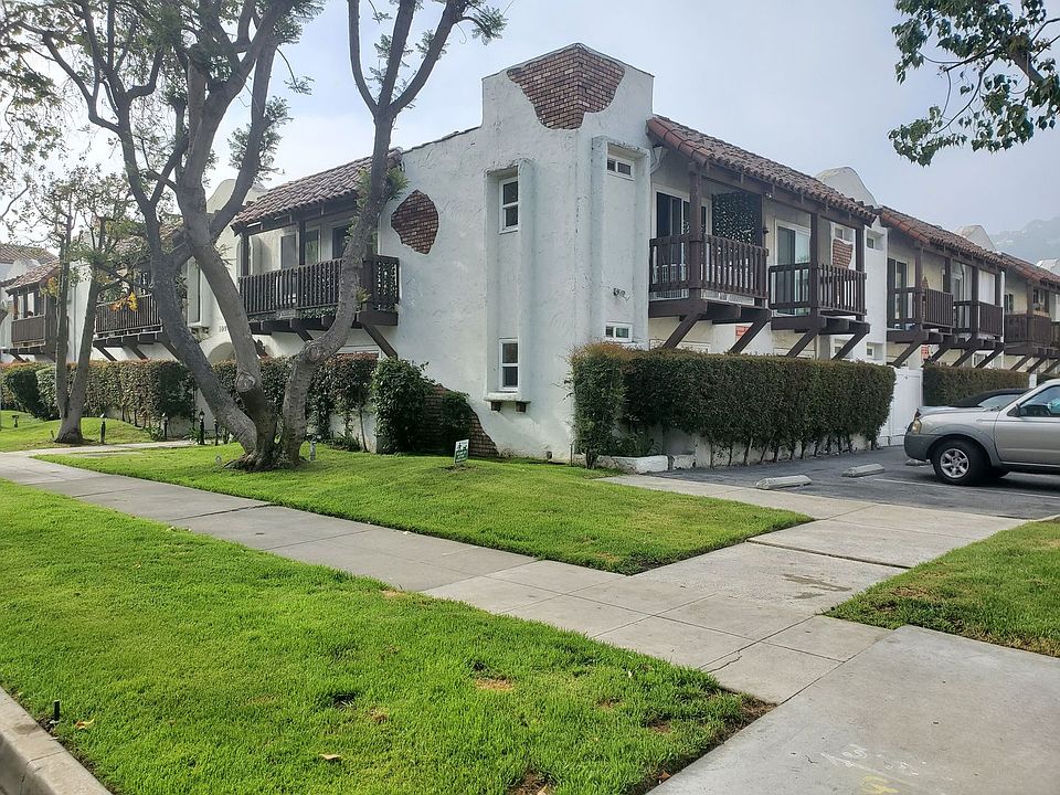 1st image of 10944 Bluffside Dr APT 201