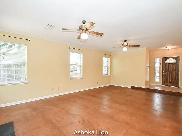 3419 Sheldon Dr — Photo 7