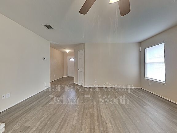 3rd image of 8109 Lost Canyon Trl
