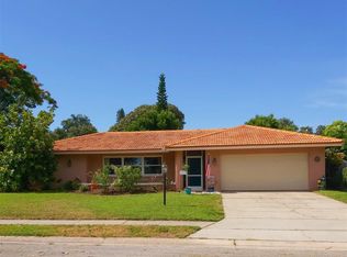 13993 Kimberly Dr, Largo, FL 33774