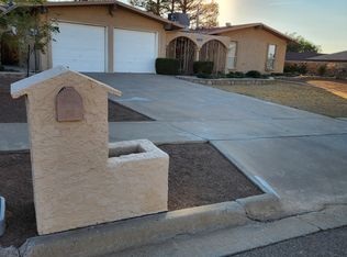919 De Leon Dr, El Paso, TX 79912