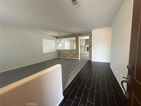 3rd image of 13811 Mimi Rd