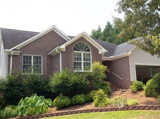326 Jacob Creek Dr, Inman, SC 29349