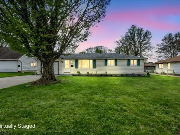 1243 Westwood Dr, Lorain, OH 44053
