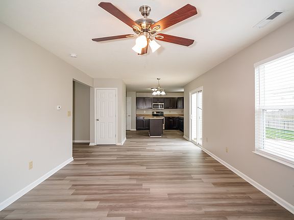 4th image of 11187 Seabiscuit Dr