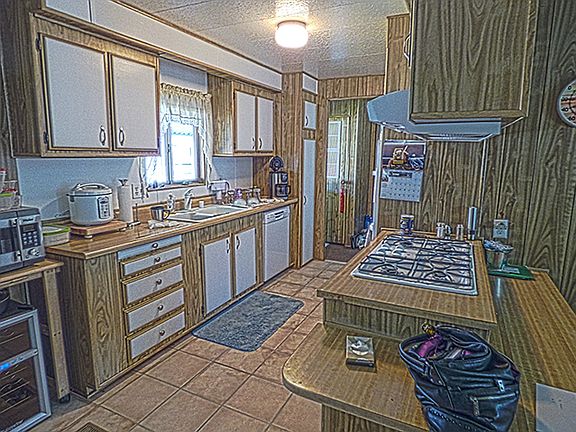 2nd image of 675 Parlanti Ln Space 21