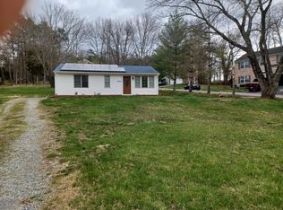 8200 Temple Hill Rd, Clinton, MD 20735