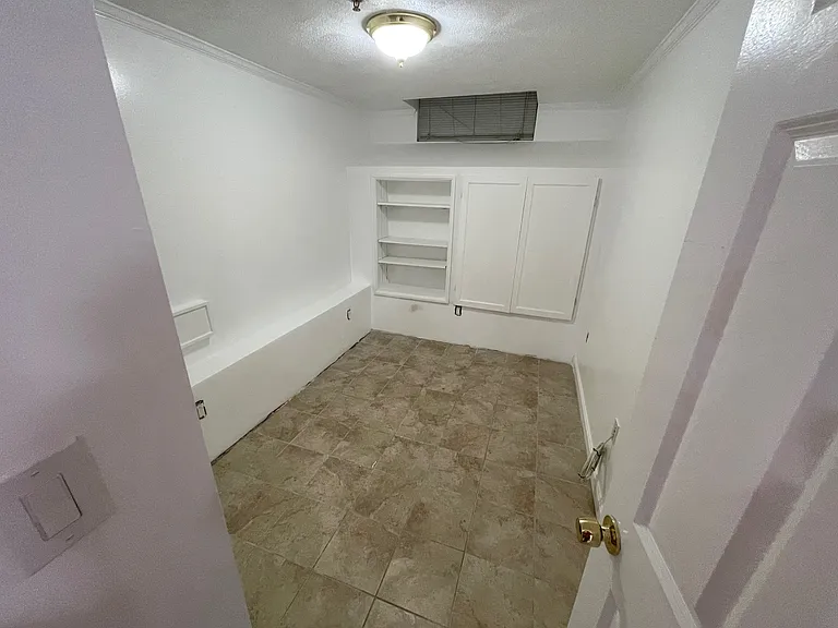 5 Wiget St #1 — Photo 23