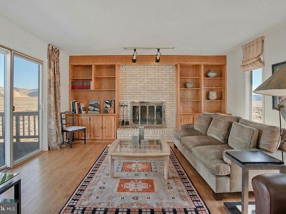 3rd image of 40910 Starling Ct