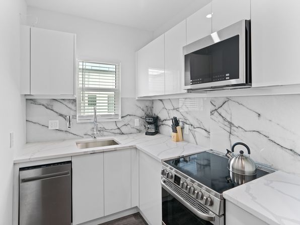935 S Howard Ave APT 12