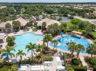 11208 Sparkleberry Dr, Fort Myers, FL 33913