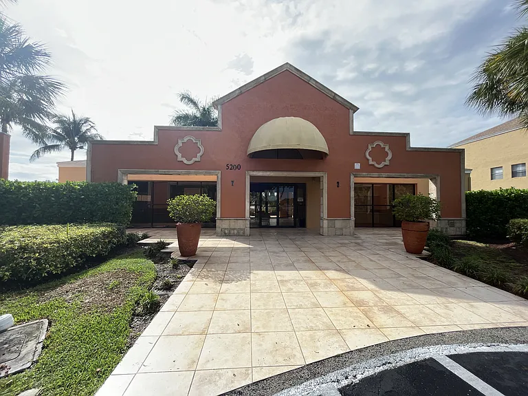 5200 NW 31st St #C53 — Photo 23