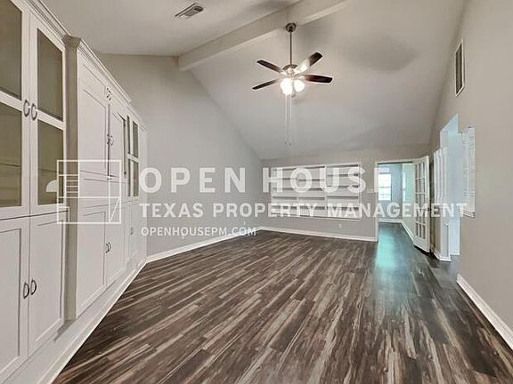 4th image of 15114 Stillcreek Dr