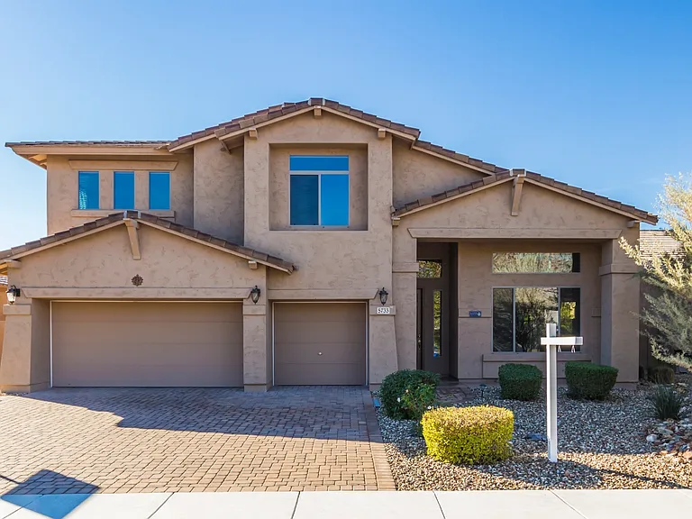 5733 W Plum Rd — Photo 27