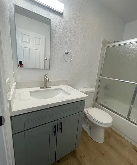 Genesis Apartments — Photo 46