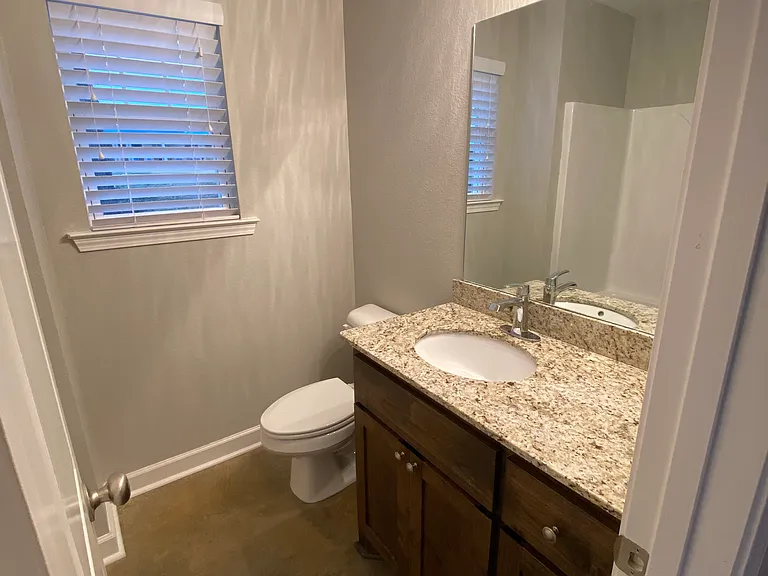 1520 Maxwell Jacob Dr #A — Photo 2
