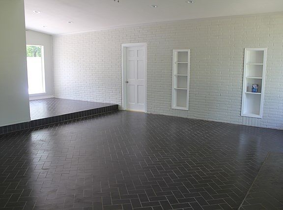 3rd image of 1507 Reen Dr