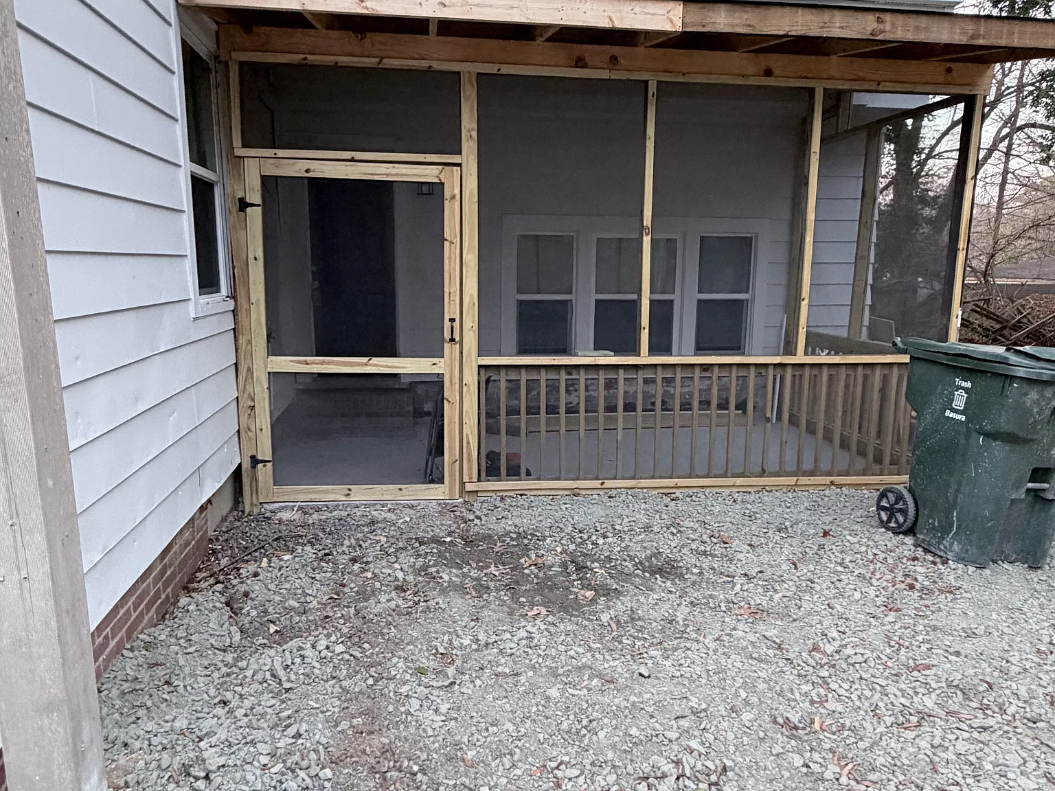 3 bed, 1100 sqft, $1,500 — Photo 3