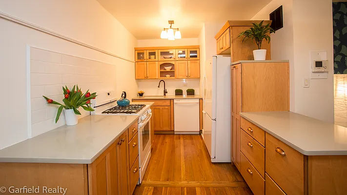 Sold by Garfield Realty  | media 24