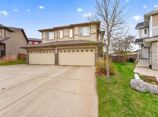 4371 Annett Cmn SW, Edmonton, AB T6W2V6