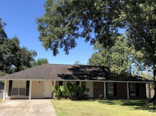 1035 Wylie Dr, Baton Rouge, LA 70808